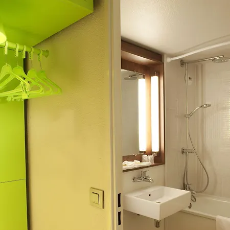 Campanile Clermont-ferrand ~ Otel Riom