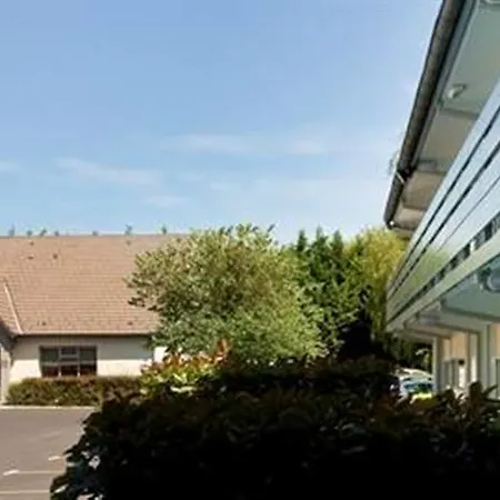 Otel Campanile Clermont-ferrand ~ 3*