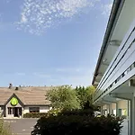 Campanile Nature - Clermont-ferrand Nord 3* Riom