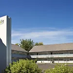 Campanile Nature - Clermont-ferrand Nord מלון 3*