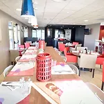 Campanile Nature - Clermont-ferrand Nord ריום