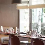 מלון Campanile Nature - Clermont-ferrand Nord ריום