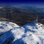 Campanile Nature - Clermont-ferrand Nord מלון
