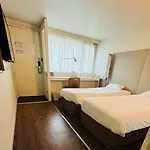Hotel Campanile Nature - Clermont-ferrand Nord Riom