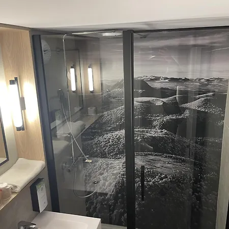 Отель Campanile Nature - Clermont-ferrand Nord Риом
