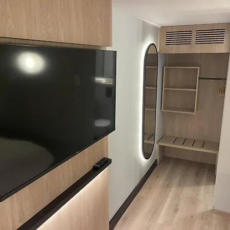Campanile Nature - Clermont-ferrand Nord 호텔 3*