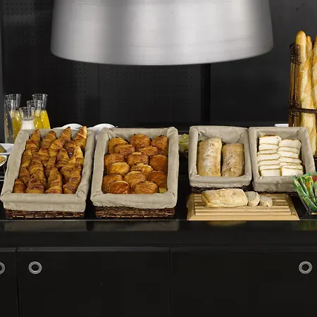 Campanile Nature - Clermont-ferrand Nord Hotel Riom