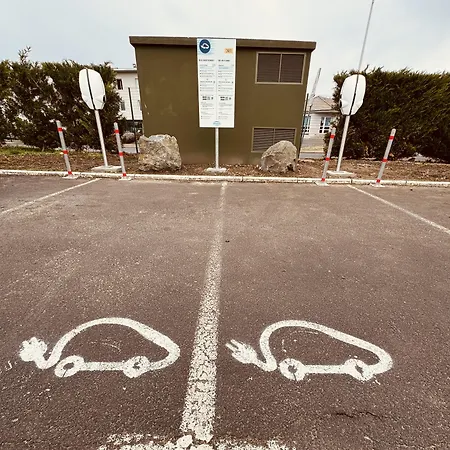 Campanile Nature - Clermont-ferrand Nord 3*