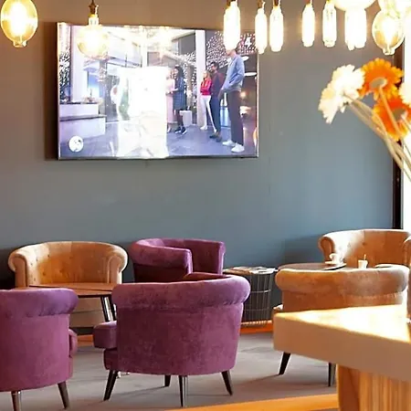 Hotel Campanile Nature - Clermont-ferrand Nord Riom