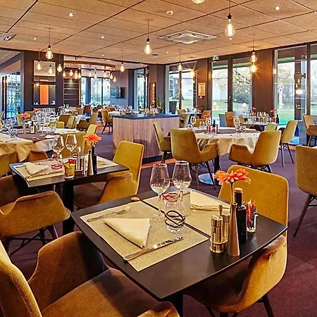 Campanile Nature - Clermont-ferrand Nord Hotel 3*