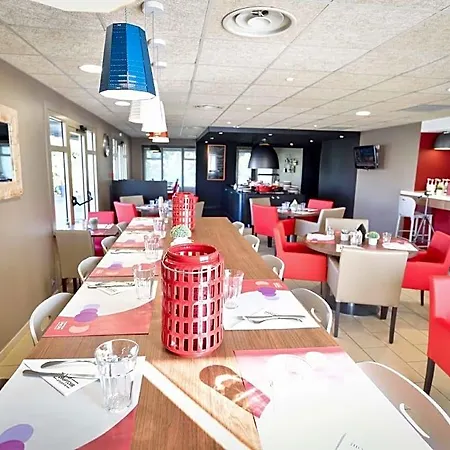 Hotel Campanile Nature - Clermont-ferrand Nord