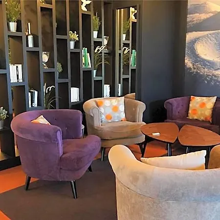 Campanile Nature - Clermont-ferrand Nord 3*
