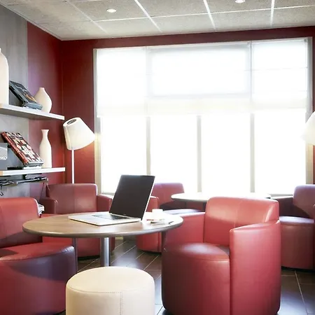 Campanile Nature - Clermont-ferrand Nord Риом