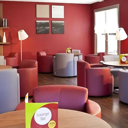 Campanile Nature - Clermont-ferrand Nord Hotel