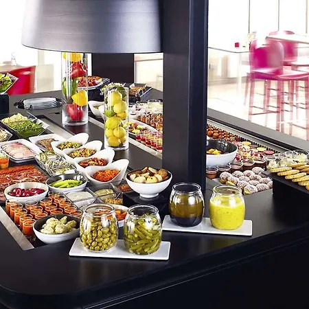 Campanile Nature - Clermont-ferrand Nord 3* Риом