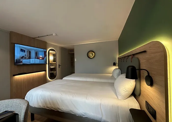 Hotel Campanile Nature - Clermont-ferrand Nord