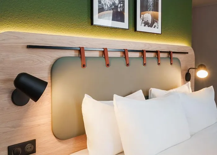 Hotell Campanile Nature - Clermont-ferrand Nord 3*