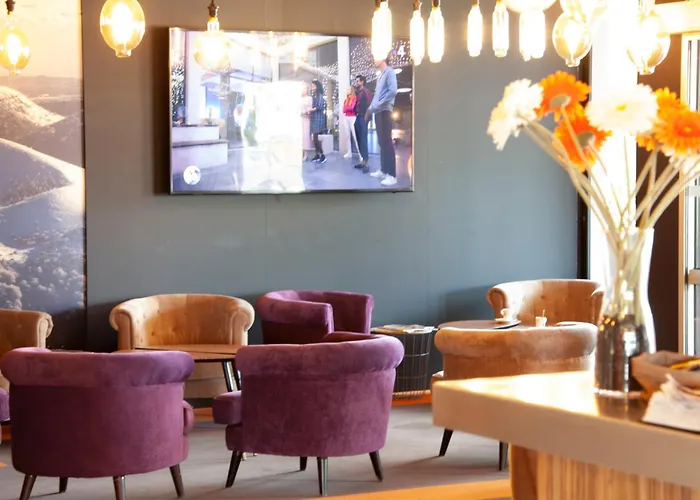 Campanile Nature - Clermont-ferrand Nord Hotel