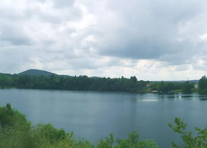 Campanile Nature - Clermont-ferrand Nord Riom