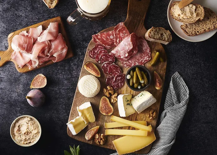 Campanile Nature - Clermont-ferrand Nord Отель