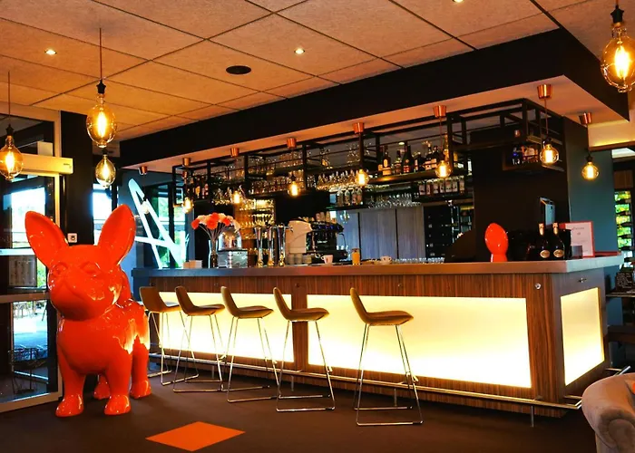 Hotell Campanile Nature - Clermont-ferrand Nord