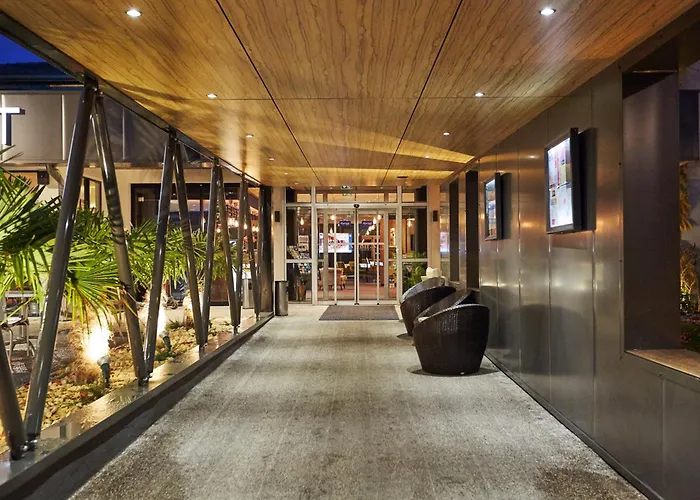 Hotell Campanile Nature - Clermont-ferrand Nord Riom