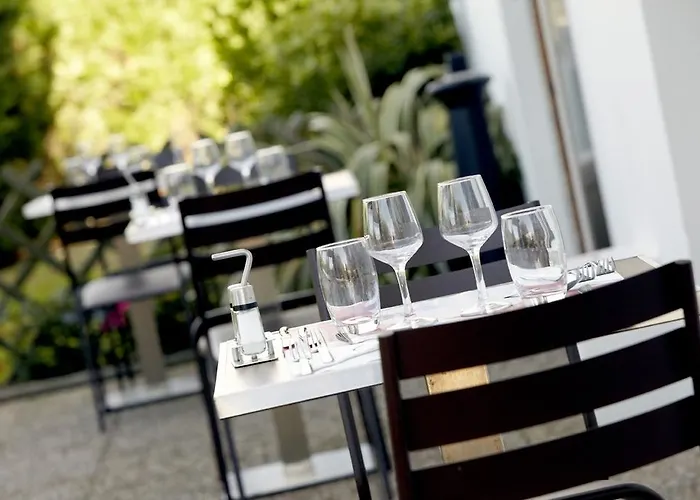 Campanile Nature - Clermont-ferrand Nord Hotell