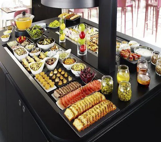 Campanile Nature - Clermont-ferrand Nord 3*