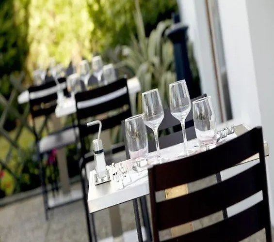 Campanile Nature - Clermont-ferrand Nord Hotel